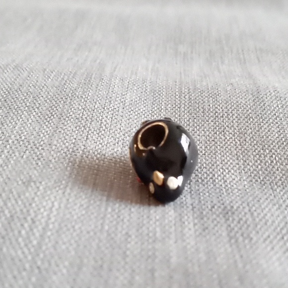 BRIGHTON PENGUIN BLACK ENAMEL AND WHITE CRYSTAL BEAD - Picture 3 of 8